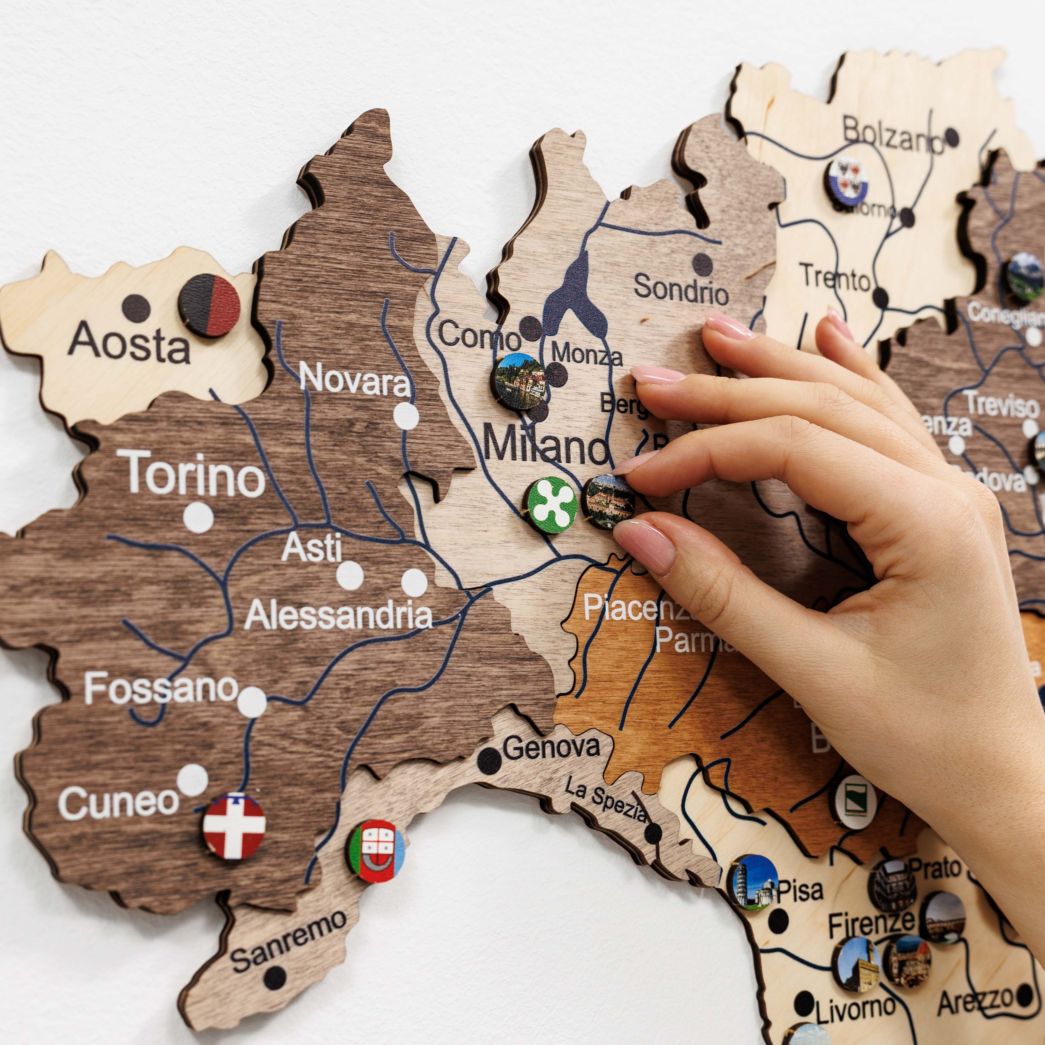 Wooden Map of Italy – Multicolor